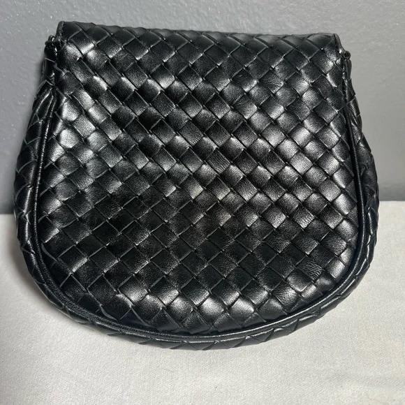 Vintage Bottega Veneta Black Crossbody - Picture 2 of 5